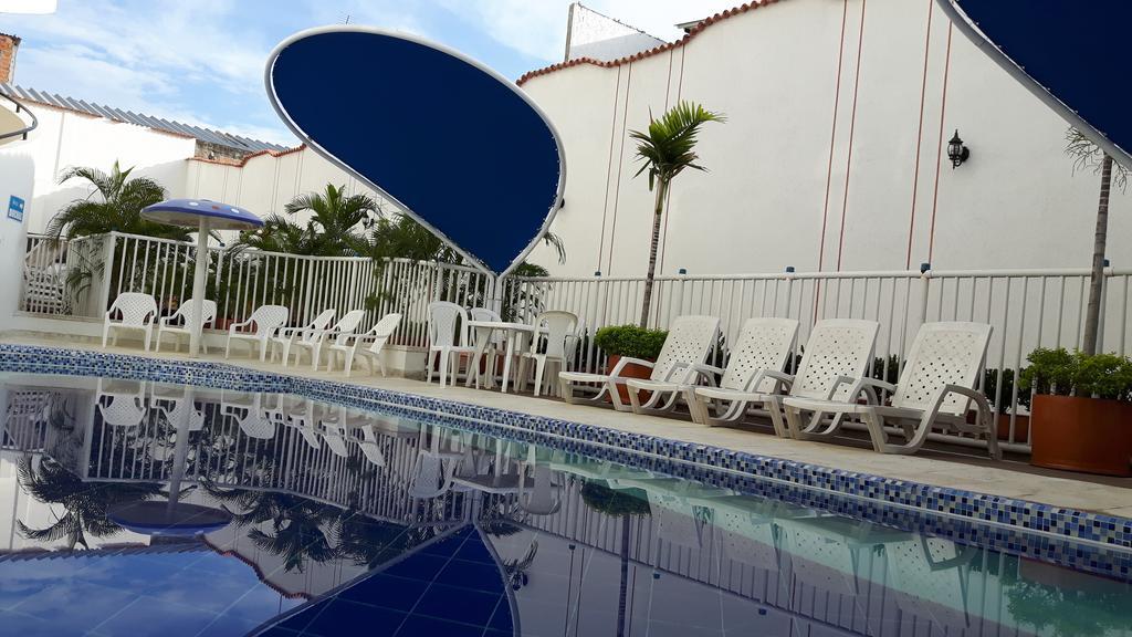 Hotel Zamba Girardot Kültér fotó
